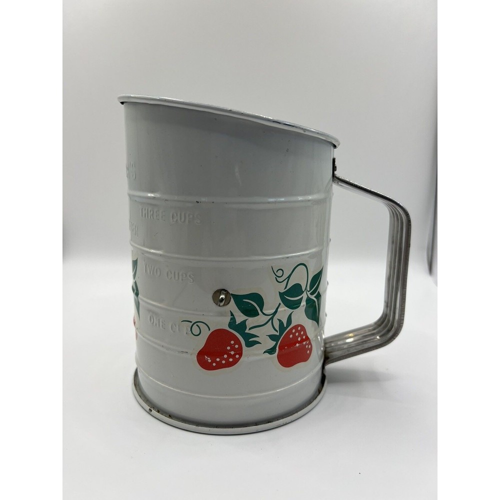 Vintage Teleflora Measuring Sifter – 3 Cup Capacity – White w/Strawberry Motif
